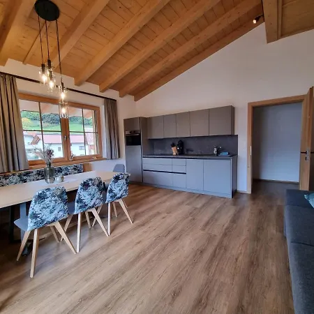 Greidlhof Alpstyle Apartment *